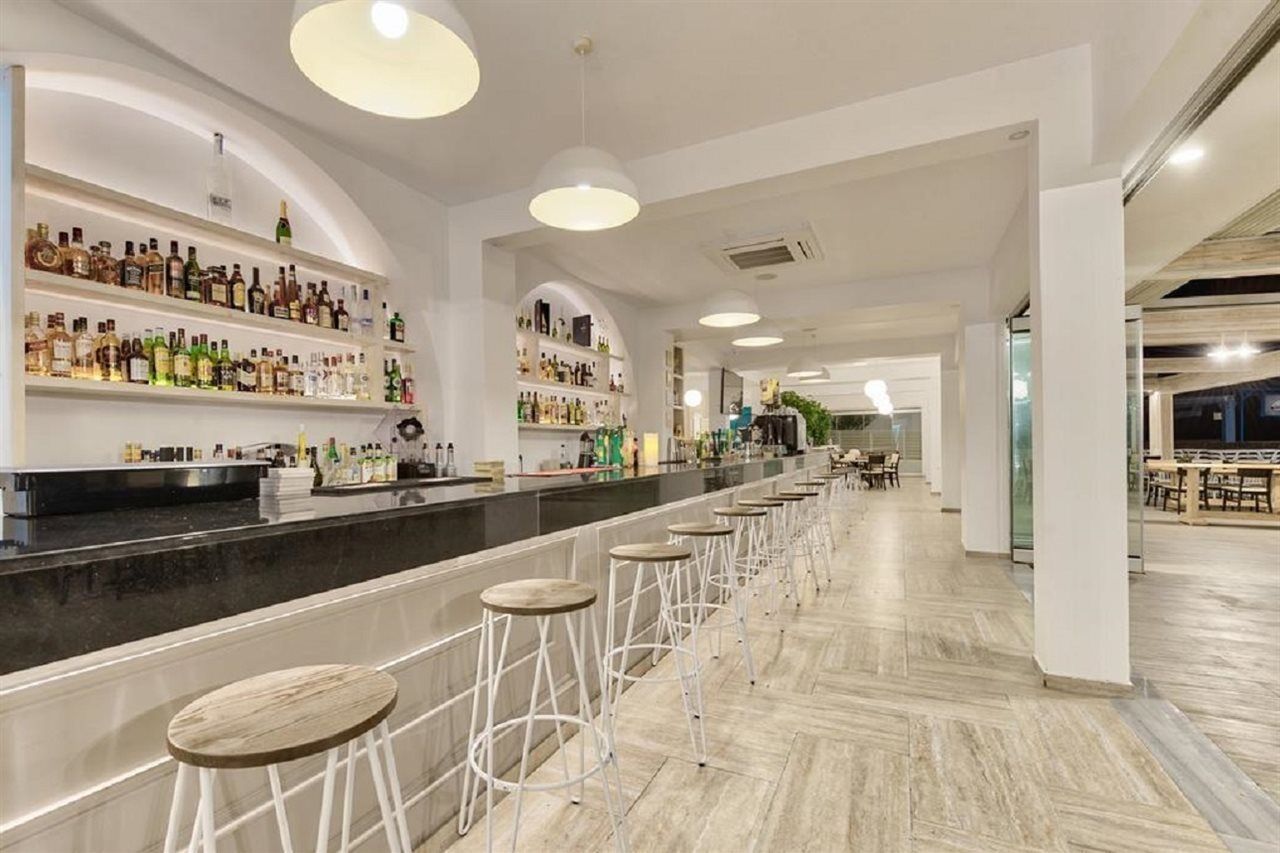 לגאנאס Mandala Seafront Suites מראה חיצוני תמונה